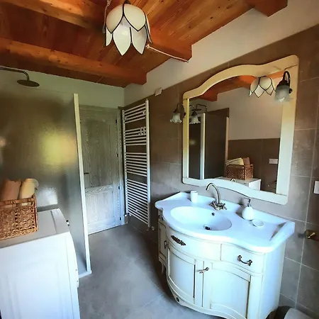 La Nel Bosco Apartman *