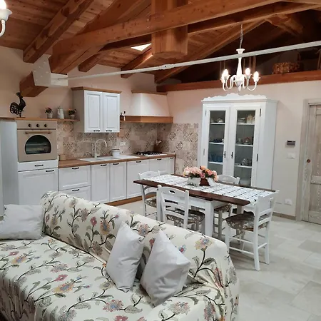 La Nel Bosco Lägenhet Brossasco