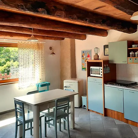 La Nel Bosco Lägenhet Brossasco